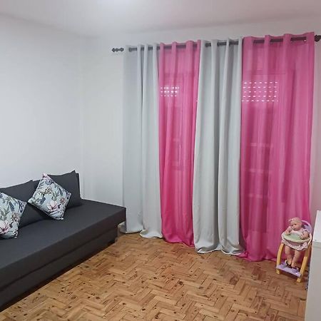 Simpatico Apartamento No Centro Lisabona Exterior foto