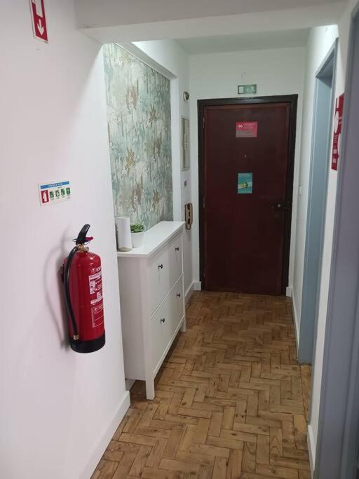 Simpatico Apartamento No Centro Lisabona Exterior foto