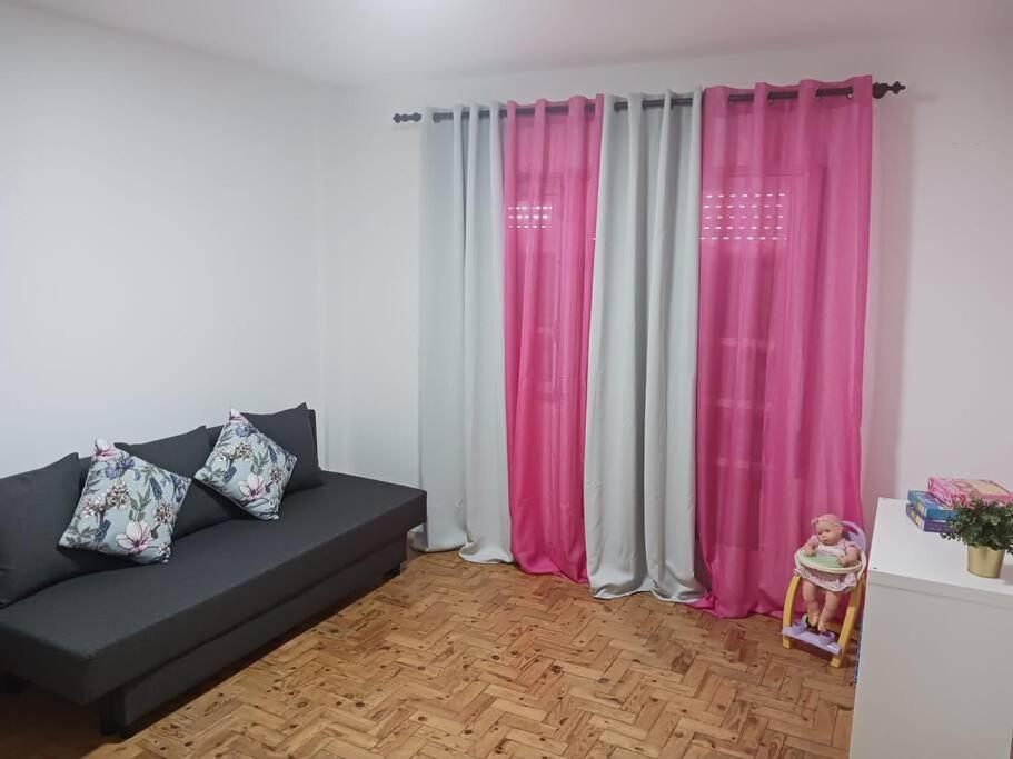 Simpatico Apartamento No Centro Lisabona Exterior foto